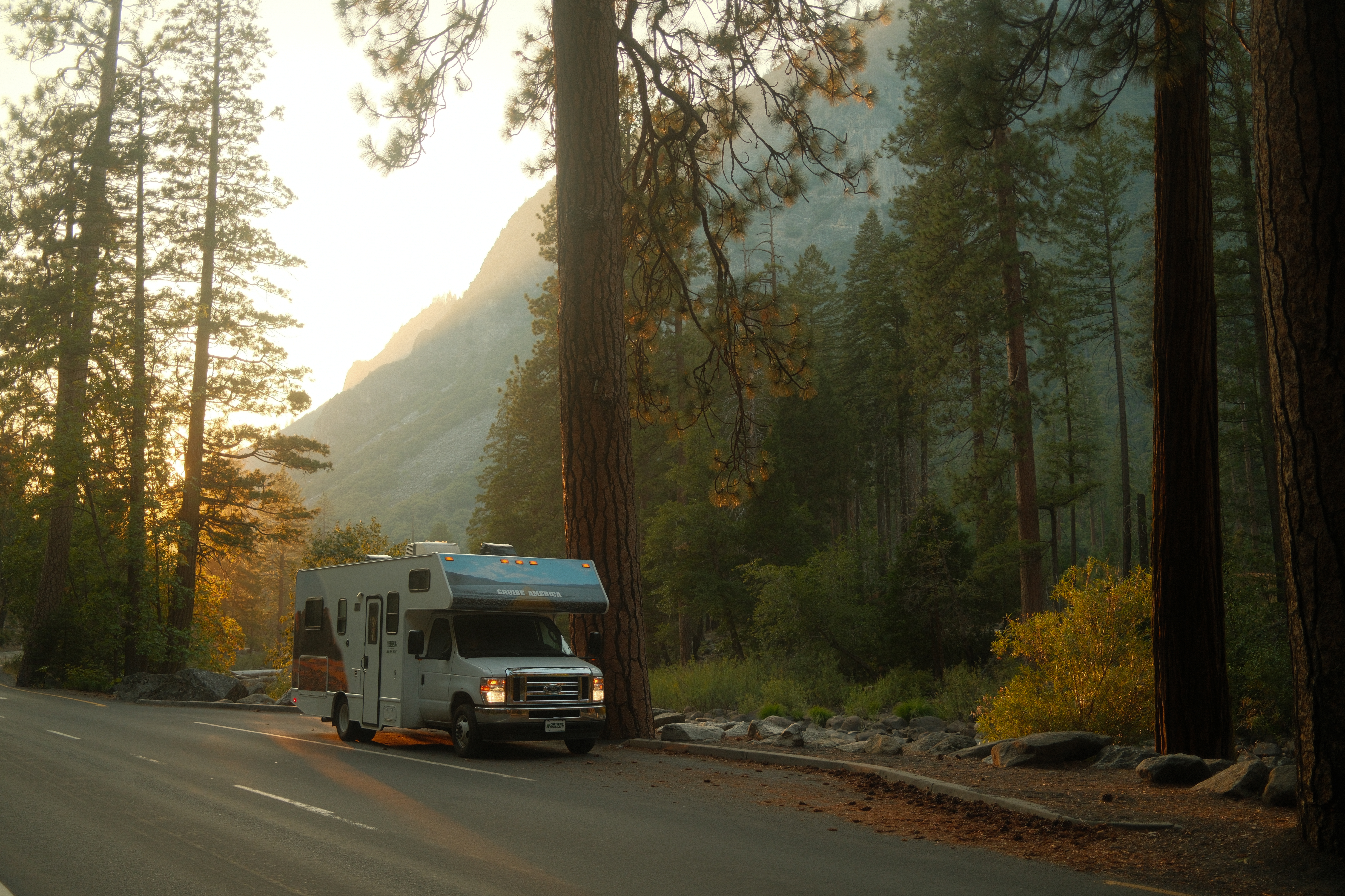 TINOCO CRUISE AMERICA 42