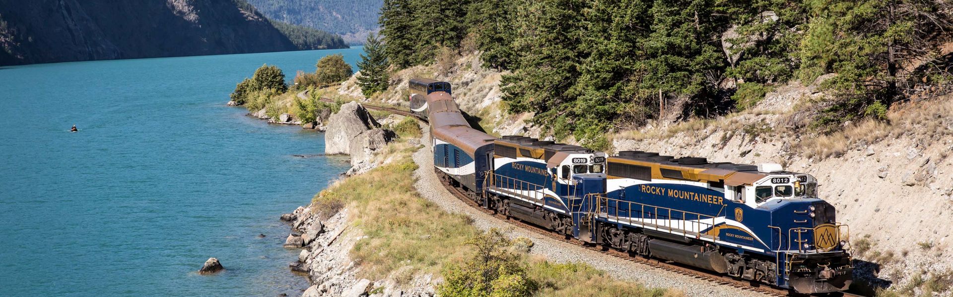 RM18 RGR Seton Train Exterior
