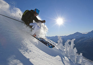 Ski bzw. Snowboard-Vermietung Whistler