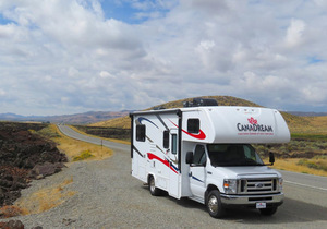 CanaDream: Compact Motorhome 25ft